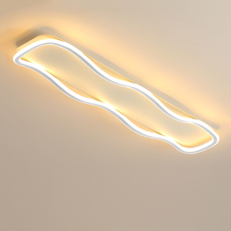 Metal Geometric Shape Flush Ceiling Light Modern Style 1-Light Flush Mount Lighting