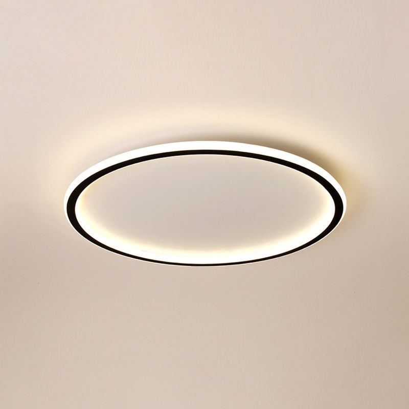 Contemporary Round Flush Light Metal 1 Light Flush Mount Ceiling Fixture in Black