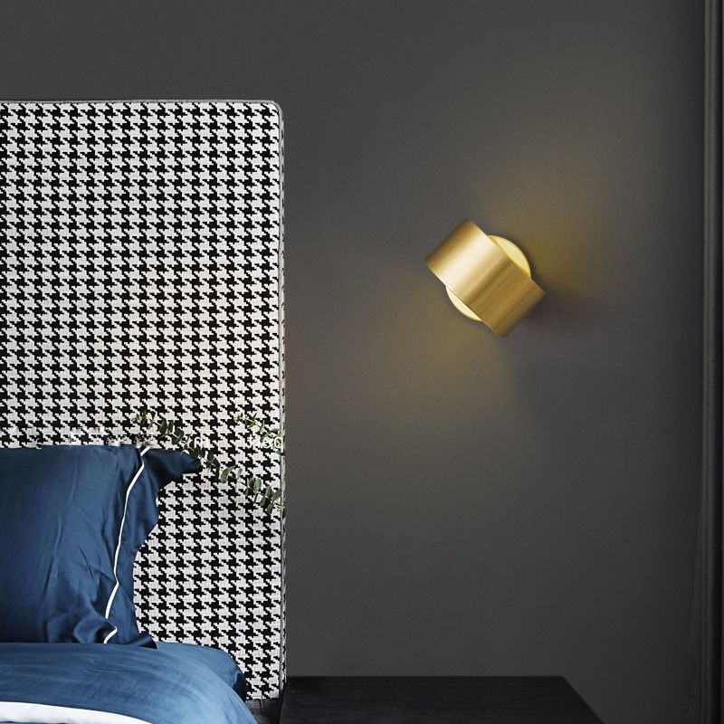 Solid Brass Drum 1 - Light Wall Sconce in Black / Gold Finish Wall Mounted Fixture