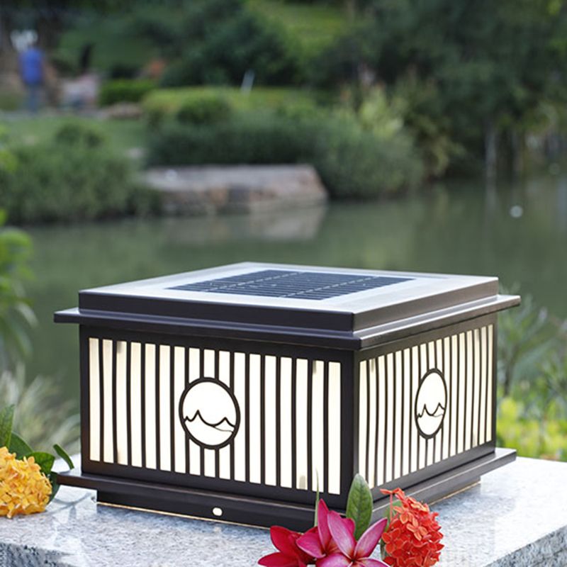 Metal Rectangle Shape Outdoor Light Modern 1-Light Solar Pillar Lamp in Black