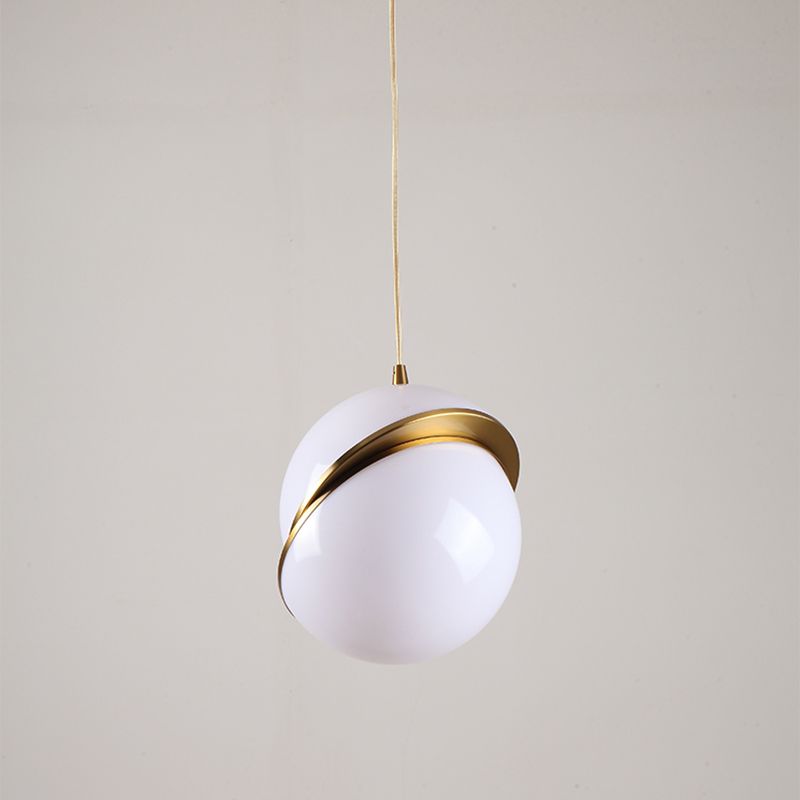 Prendants moderne Light Acrylique Shade suspendu Assaleur pour salle à manger