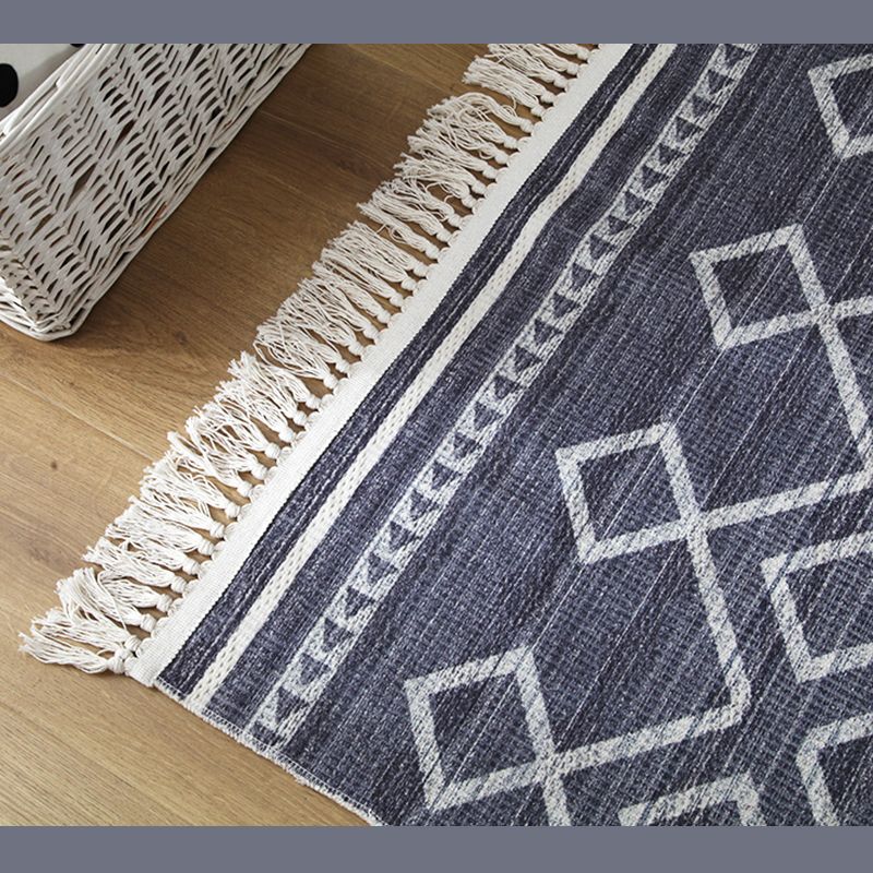 Grey Geometric Pattern Area Rug Polyester Area Carpet Fringe Easy Care Rug for Living Room