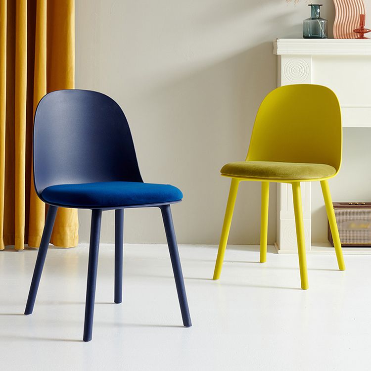 Sillas laterales de plástico Glam para interiores y exteriores, silla con respaldo sólido