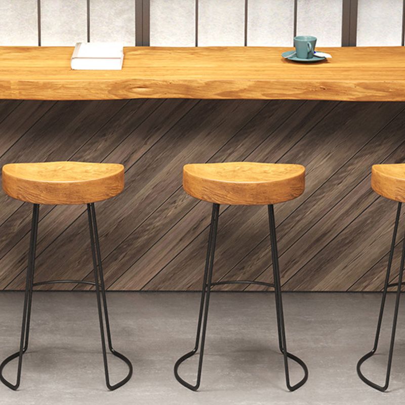 Modern Metal Base Bar Table Black Iron Solid Wood Bar Stool Table