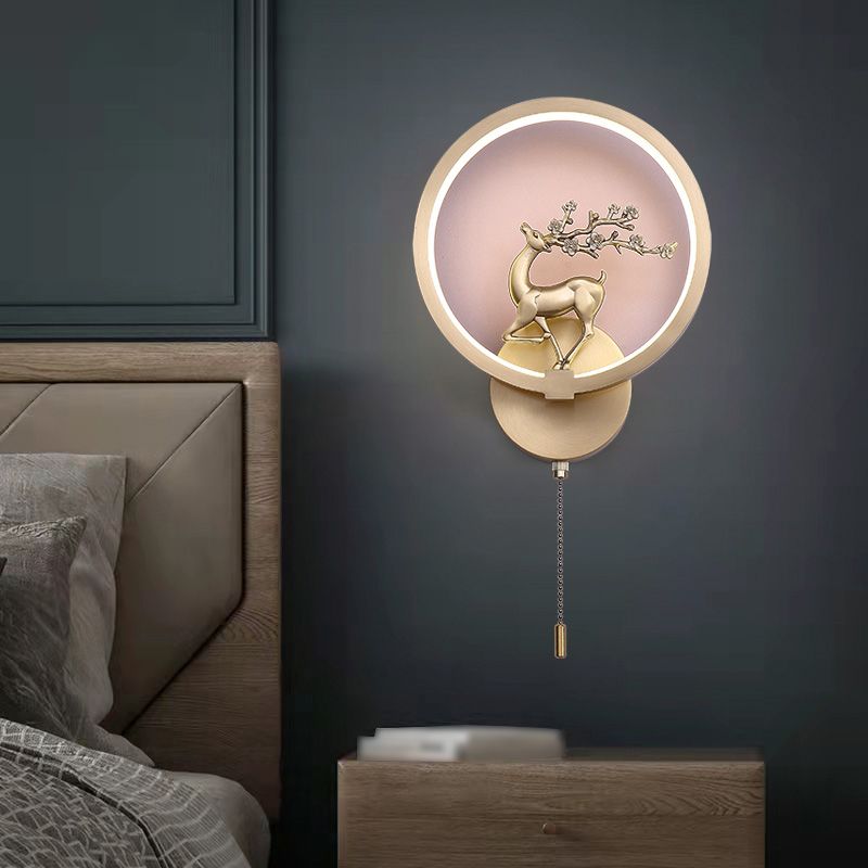 Modern Style Wall Light Creative Linear Wall Sconce Light for Bedroom