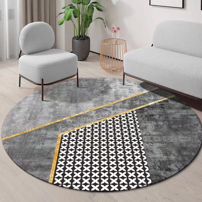 Gray Modern Rug Polyester Striped Rug Stain Resistant Rug for Living Room