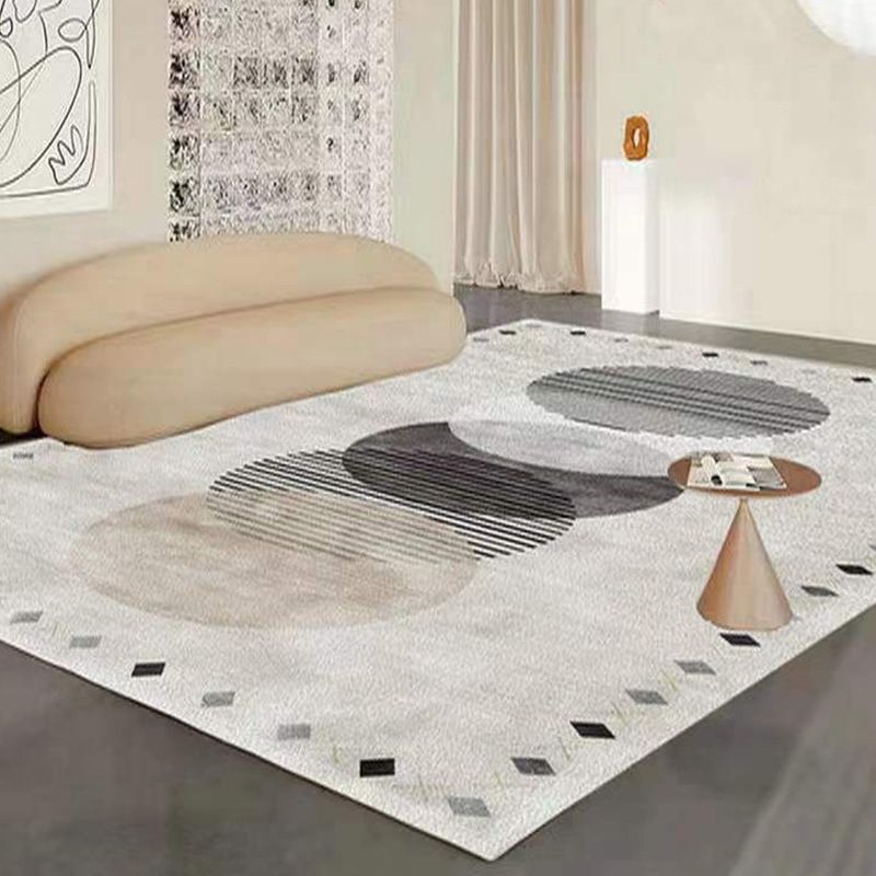 White Color Lump Rug Polyester Simple Rug Stain Resistant Rug for Drawing Room