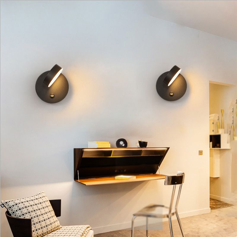 Single Contemporary White/Black Wall Mounted Sconce Metal Wall Light for Foyer