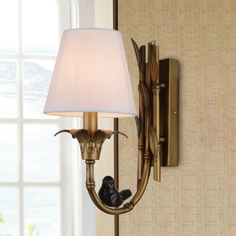 1 Light Wall Lamp Country Cone Fabric Sconce Light Fixture in White with Brass Metal Backplate