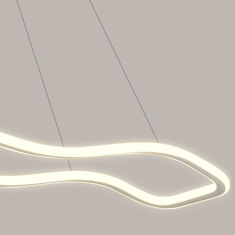 Wedelnde aufgehängte Beleuchtungsstoffe moderne Kronleuchter für Esszimmer Acryl