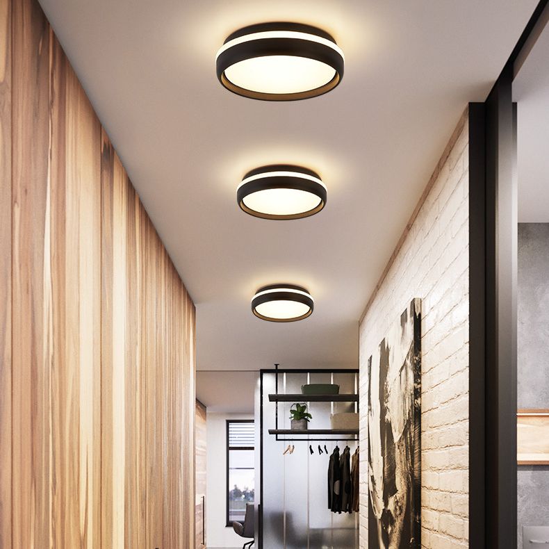 Modern Metal Flush Mount LED Circle Shape Ceiling Lamp with Acrylic Shade for Living Room