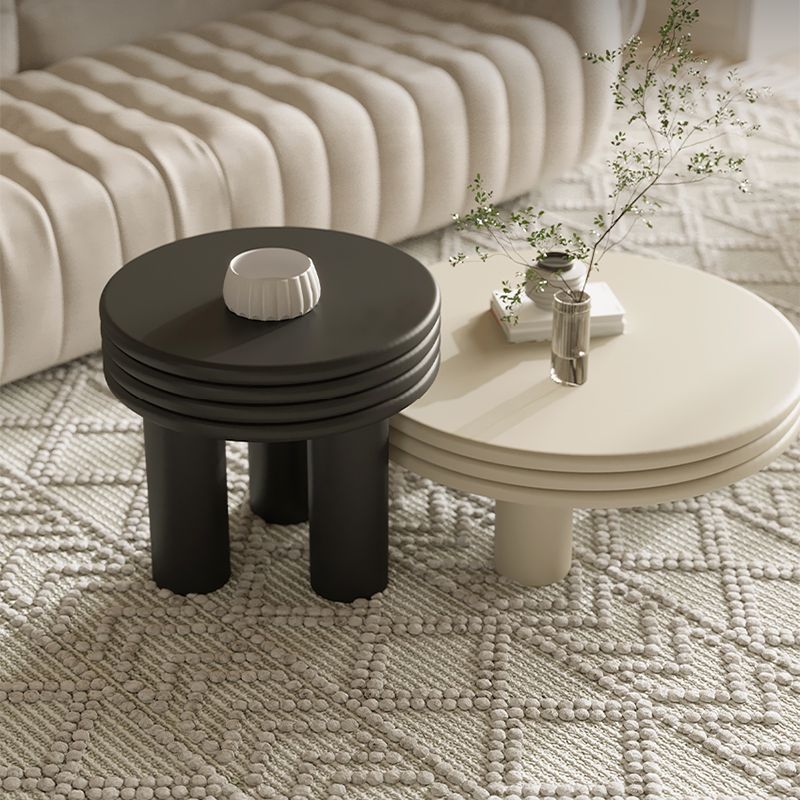 Contemporary Round Coffee Table Wooden Cocktail Table with 3 Legs