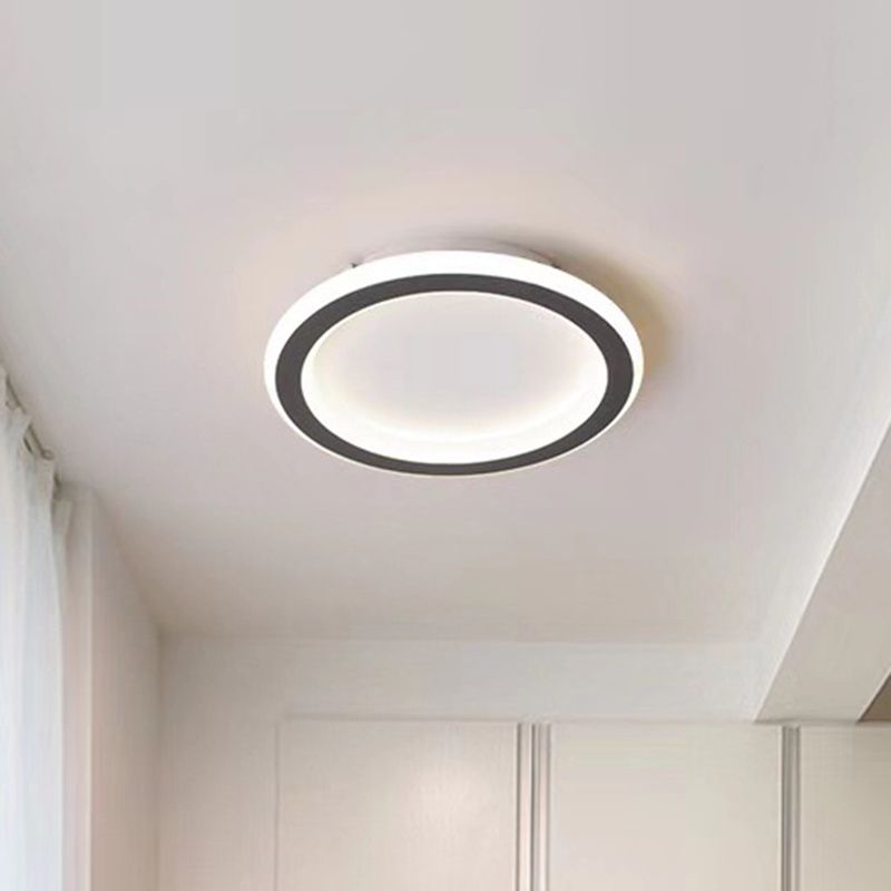 Metal Geometric Flush Mount Ceiling Fixture Modern LED Ceiling Mounted Light in Black