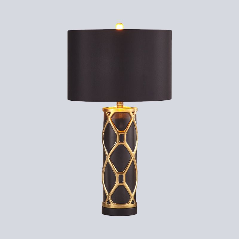 Lámpara de mesa nocturna de cilindro de 13 "/15" Postmoderno 1 luz de metal blanco/negro Luz para dormitorio para dormitorio