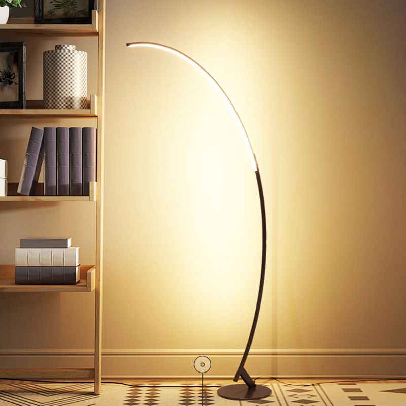 Böde LED -Stehlampe zeitgenössischer metallisches Wohnzimmer stehende Beleuchtung im Kaffee