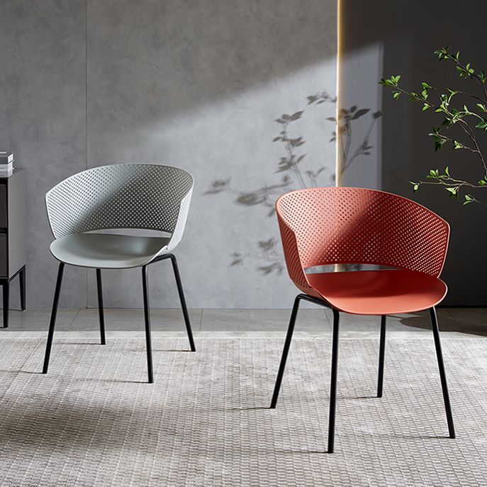 Comedor de metal Silla moderna Silla de comedor con respaldo abierto y brazo