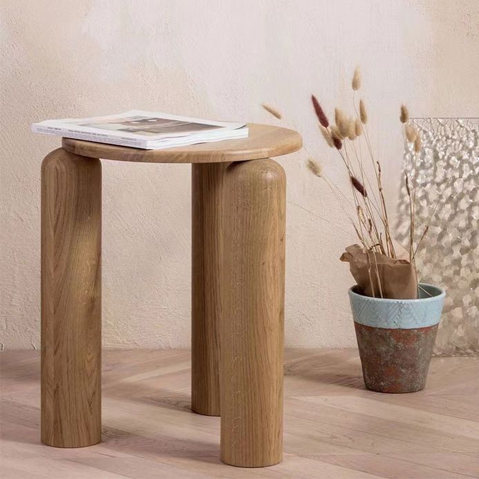 Nordic Side Table Round Solid Wooden End Table with Three Legs