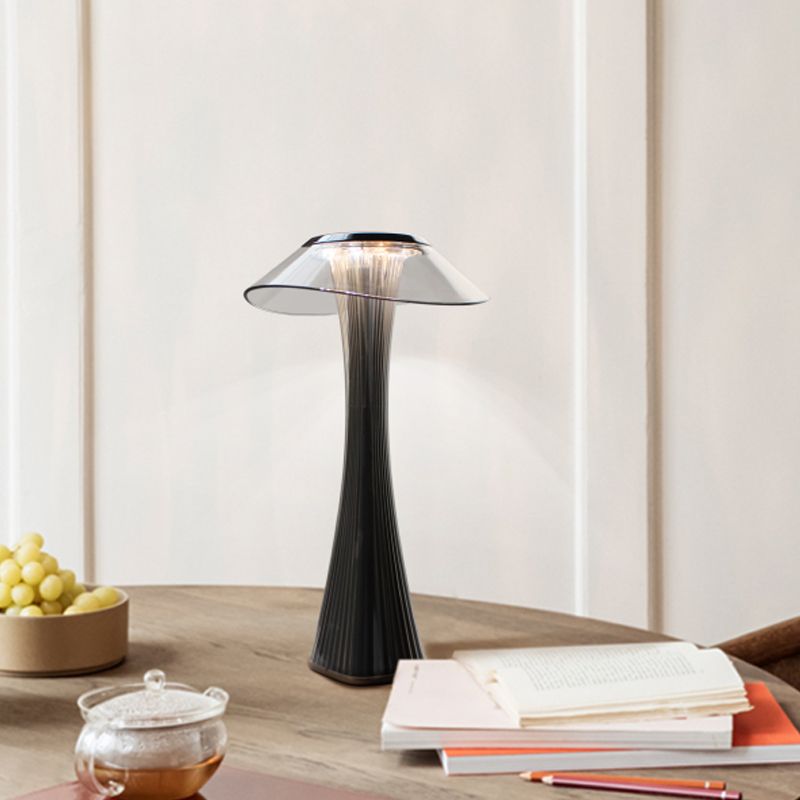 Pequeña iluminación de escritorio de cintura bonita lámpara de mesa gris acrílica contemporánea