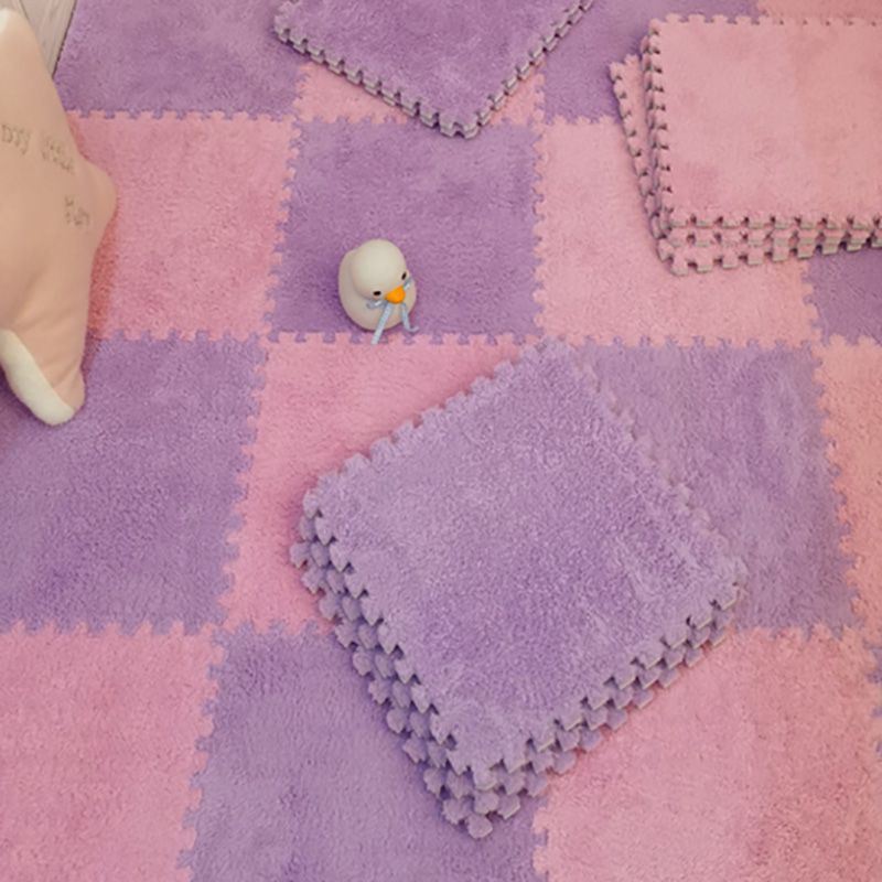 Modern Tiles and Carpet Plush Cut Loose Lay Fade Resistant Carpet Tile