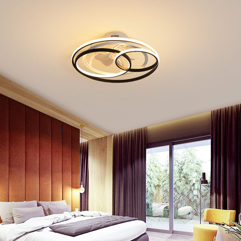 Schwarz-Weiß-Schleifen halb Flush Light Minimalist Acryl 7-Blade-LED-Deckenlüftungslampe mit Fernbedienung