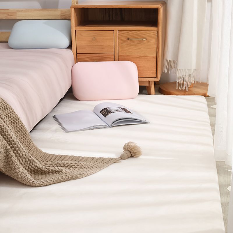Blue Area Carpet Pure Color Polyester Area Rug Stain Resistant Washable Rug for Bedroom