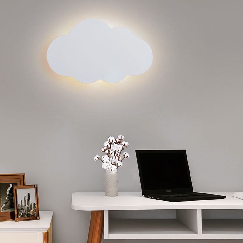 Modern Style Cloud Shape Wall Sconce Metal 1 Light Wall Light for Children's Room