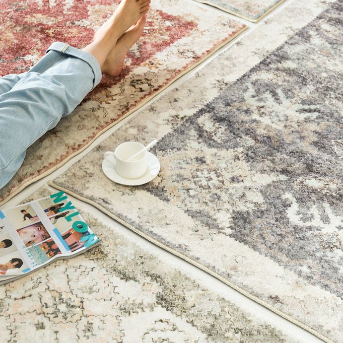 Simple Solid Color Disstressed Rug Polyester Ethnic Pattern Area Rug Non-Slip Backing Carpet for Living Room