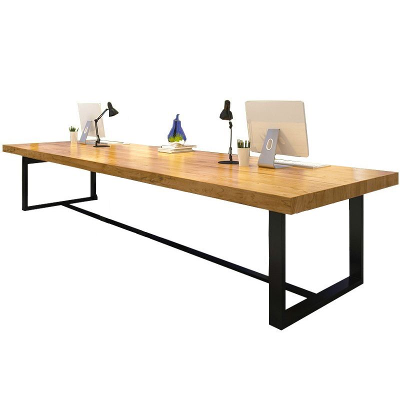 Mesa de comedor rectangular industrial de metal, mesa superior de madera maciza de pino con base de caballete