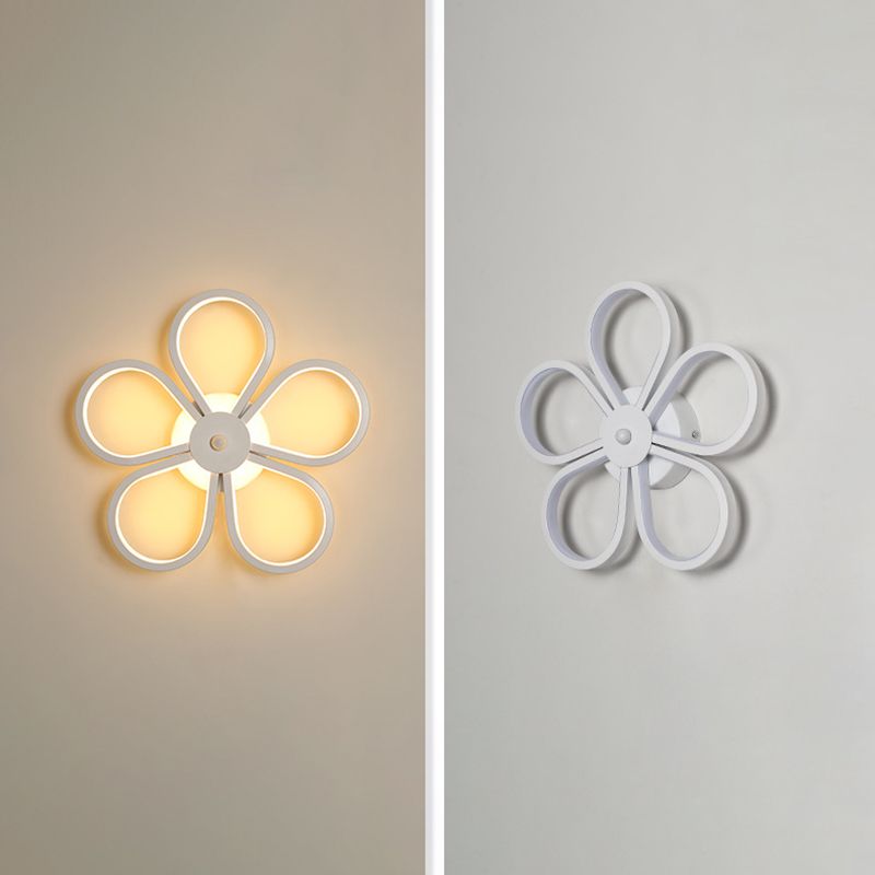 White Linear LED Wall Light in Modern Concise Style Aluminium Wall Lamp with Silicone Shade