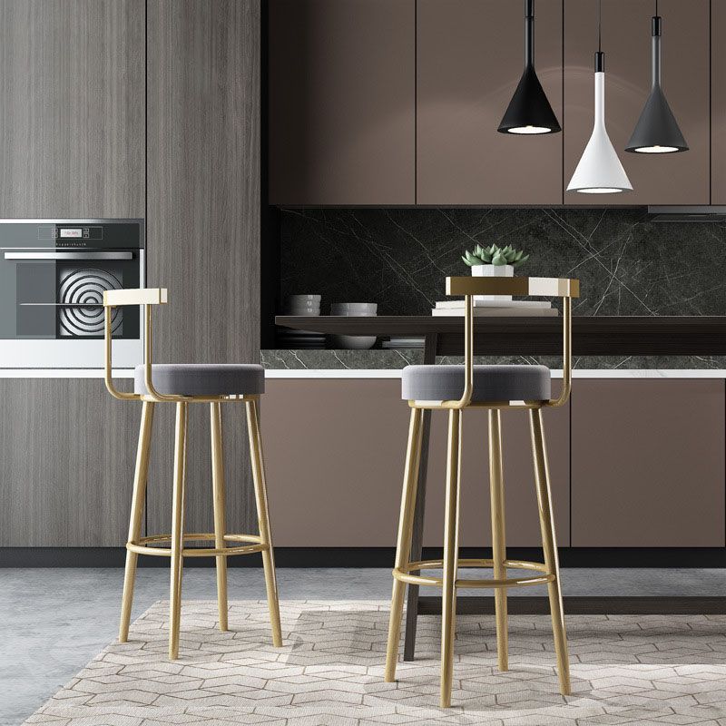 Moderner Metal -Barhocker mit Fußstütze und Casual Bar Stool im unteren Rücken
