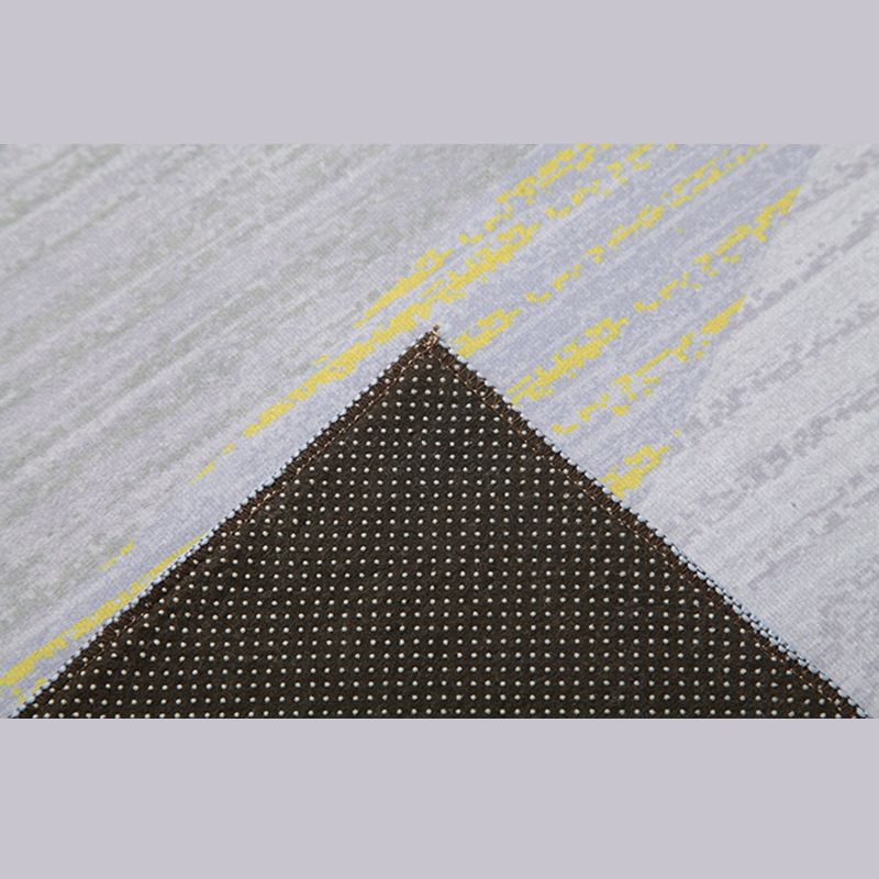 Multicolor Simplicity Carpet Polyester Geometric Lines Indoor Rug Stain Resistant Rug for Home Decor