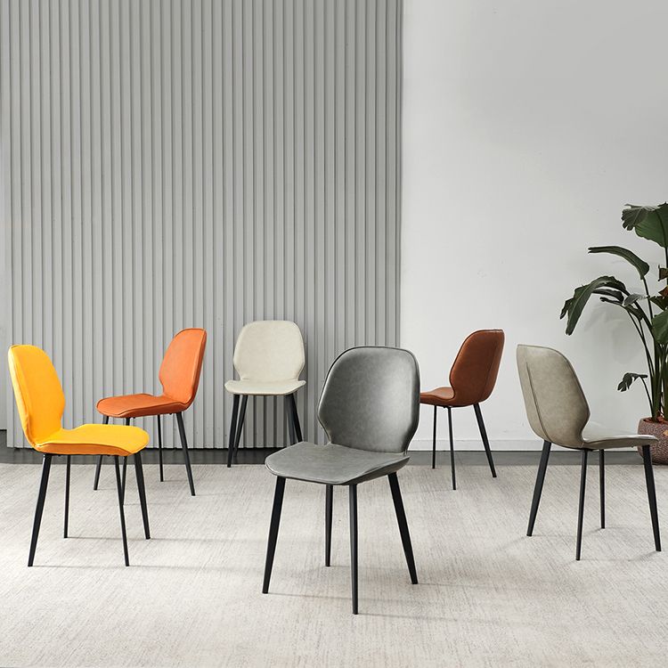 Silla de comedor de metal industrial, sillas de comedor de cuero sintético para uso en restaurantes
