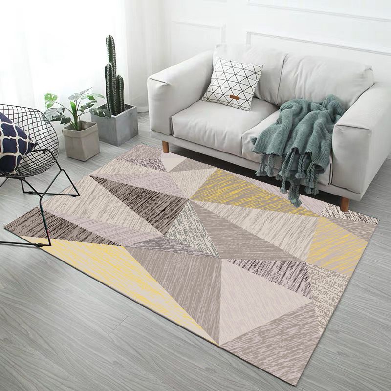 Funky Modern Graphic Design Rug Comfort Polyester Rectangle Carpet Non-Slip Backing Area Rug for Home Decoration