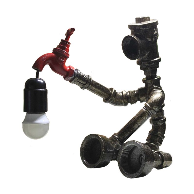 Table de robot assis métallique avec robinet déco steunpunk 1 clair