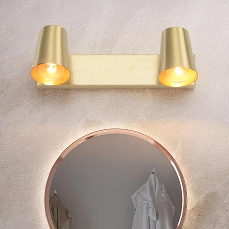 Postmoderne Leuchten goldene Multi-Blub-Metallwandlampen für Badezimmer