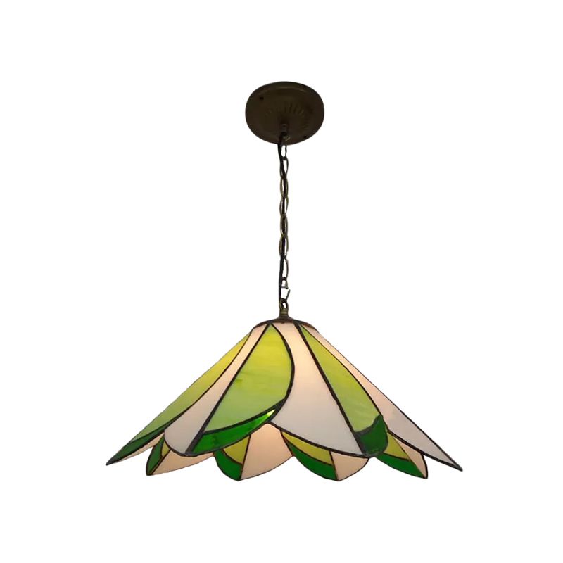 1 Bulb Ceiling Pendant Light Tiffany-Style Bloom Handcrafted Stained Glass Suspension Lighting in Green