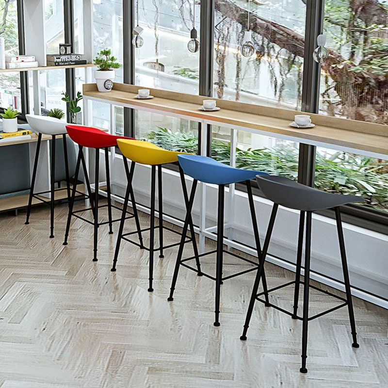 Contemporary Matte Finish Metal Barstool Home Footrest Stool