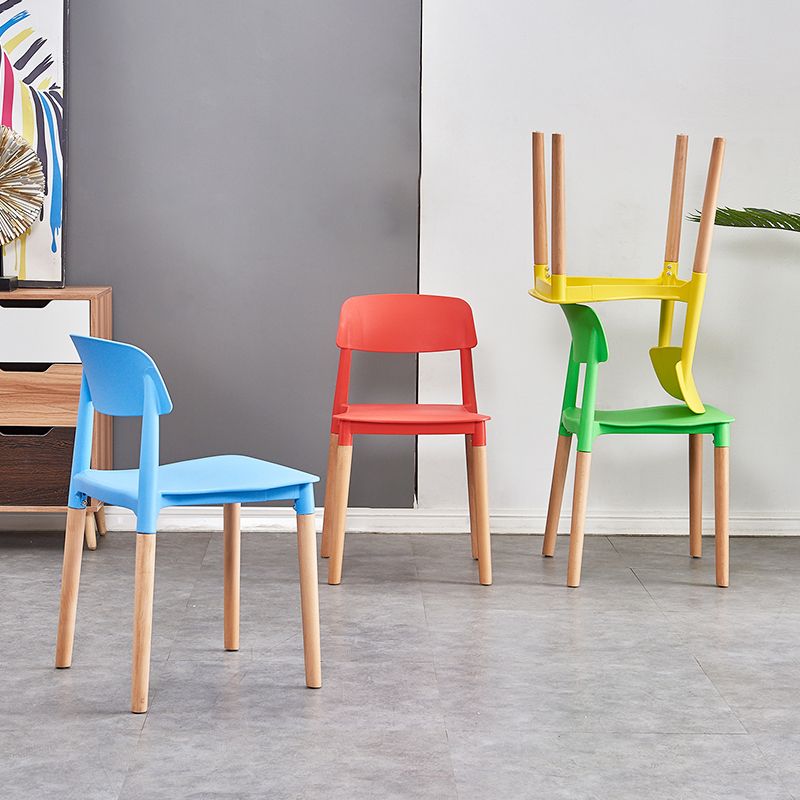 Modern Style Plastic Dining Chair Open Back Dining Side Chair for Kitchen