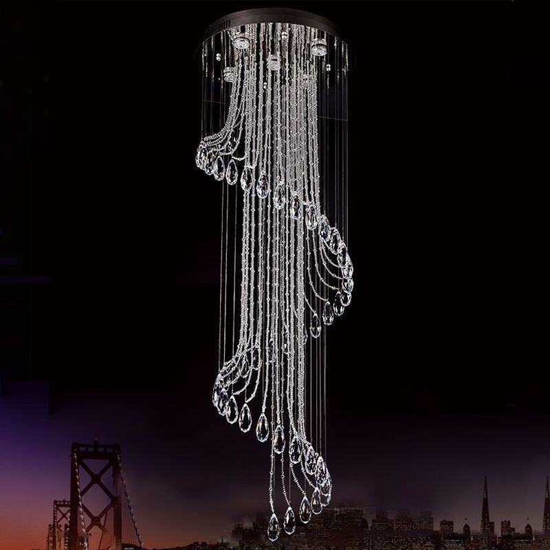 Spiraler Wasserfalltreppe Multi-Pendant zeitgenössischer klarer Kristallkugel 5-Bulb-Federungslampe