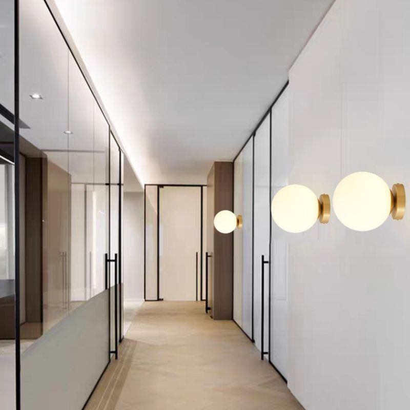 Modern Wall Light Fixture Metallic Wall Light Sconce with Glass Shade for Bedroom