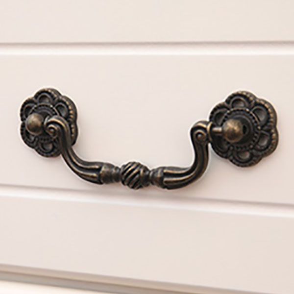 Modern Style White Wooden Chest Bedside Storage Chest with Multi Drawers