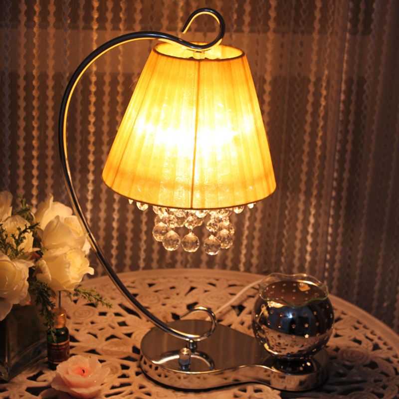 1 lichte tafellamp land slaapkamer kristallen ball nachtlicht met stofkelic tint in geel