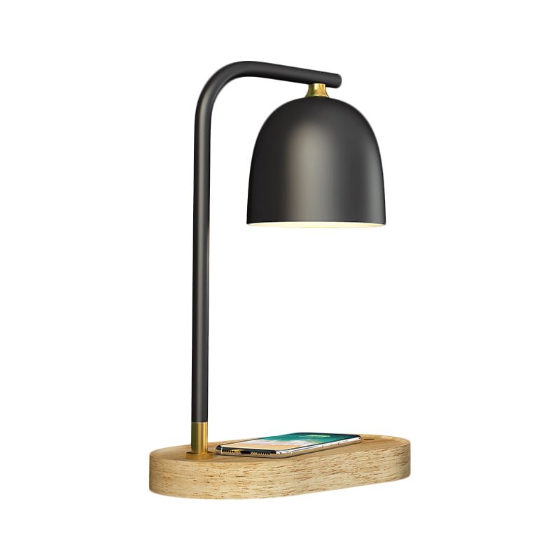 Lampada da comodino minimalista a 1 testa con finitura nera/bianca/rossa, cupola in legno con paralume metallico