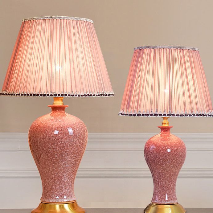 Éclairage de bureau de style moderne LAMPE DE SHADE DE SILK COLORF