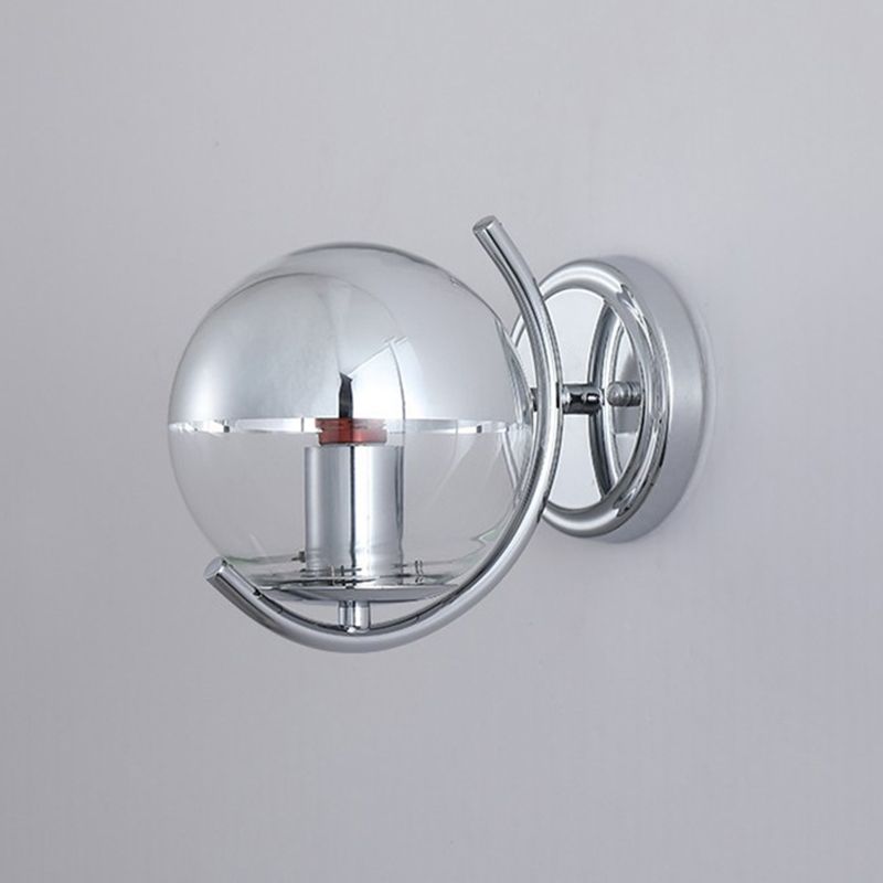 Modern Wall Mounted Light 1 Light Metal Flush Mount Wall Sconce in Silver Finish