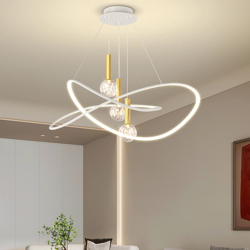 Bolvormige vorm metalen hanglamp armaturen moderne stijl 4 licht hangende verlichtingsarmaturen