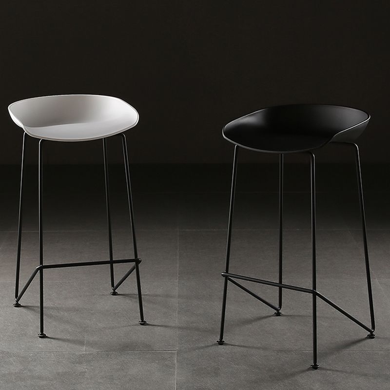 Armless Plastic Counter Height Bar Stool Indoor Modern Stool for Living Room