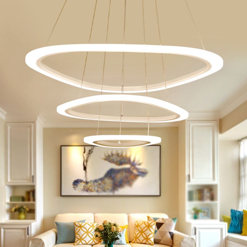 Luces de lámpara de araña de forma de triángulo contemporáneo accesorios de iluminación de araña de metal en blanco