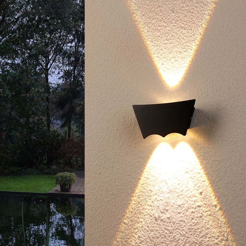 Modern Style Geometry Shade Wall Sconce Metal 3 Light Sconces for Outdoor
