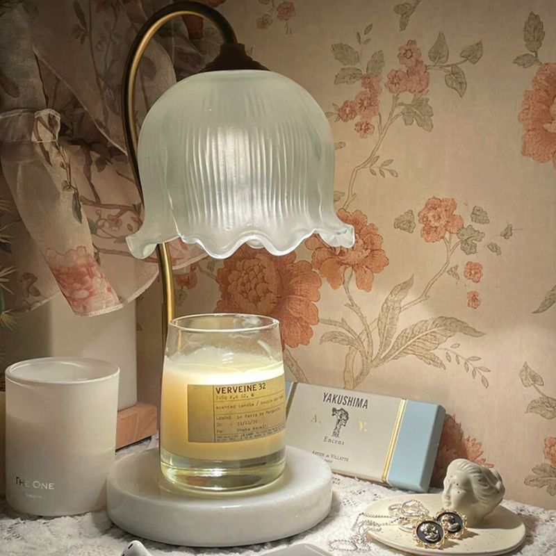 Gold Flower Table Light Modern Aromatherapy Melting Wax Table Lamp (Without Aromatherapy Candles)